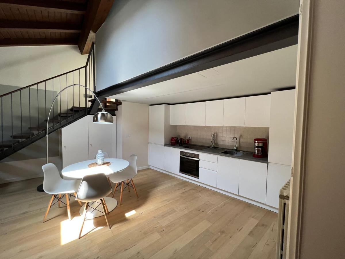 Il Salotto Sul Rio Apartman Mantova Kültér fotó