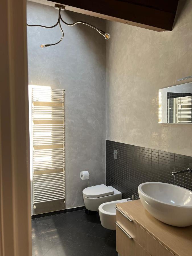 Il Salotto Sul Rio Apartman Mantova Kültér fotó